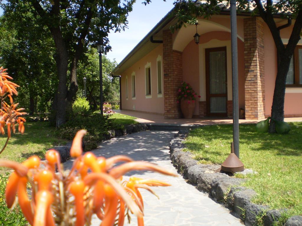 Poggiofelice B&B Zafferana Etnea Exterior photo