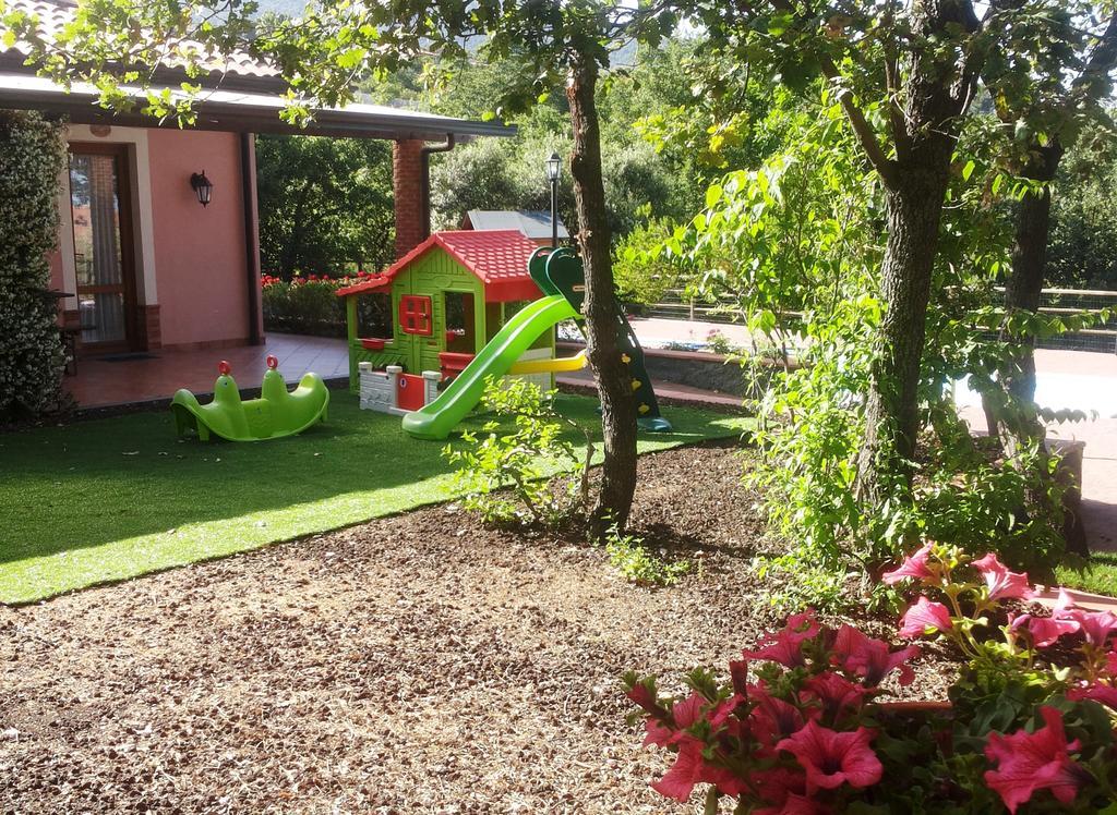 Poggiofelice B&B Zafferana Etnea Exterior photo